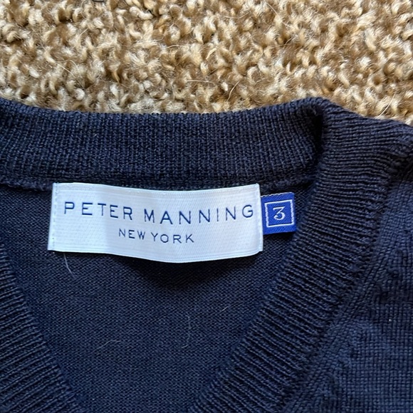 Peter Manning navy V-neck wool sweater size 3 (small) - Picture 2 of 7
